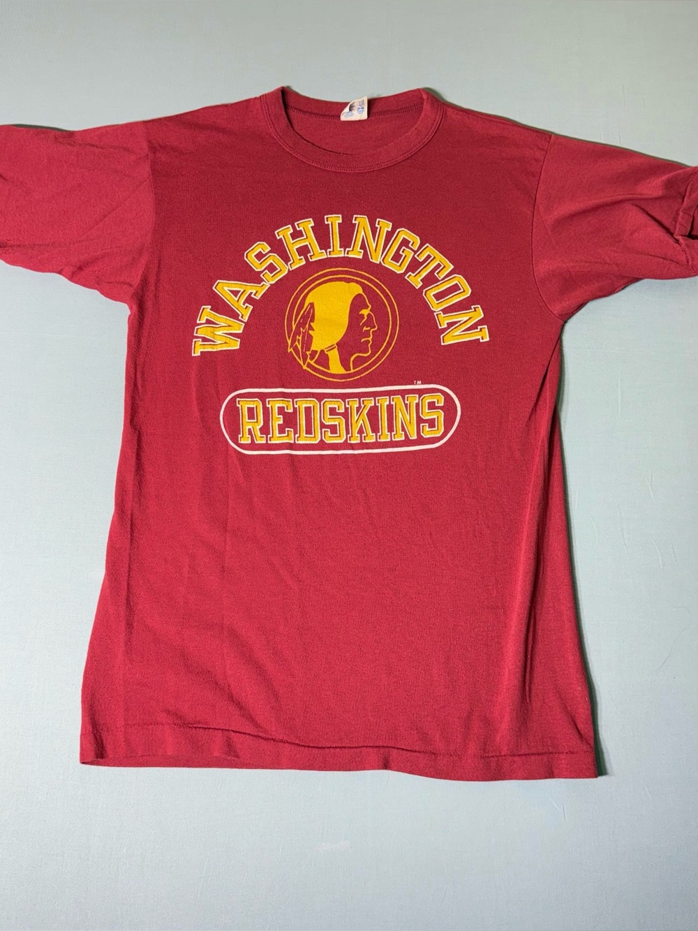 Vintage 80s champion blue bar tag Washington Redskins, single stitch shirt M